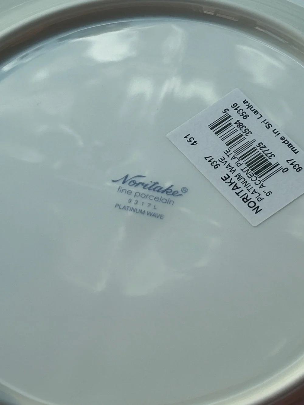 Noritake Platinum Wave 9317 Set of 4 ~9” Plates Fine Porcelain Platinum
